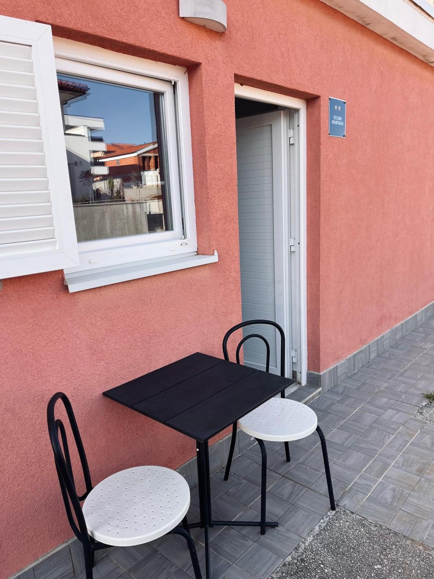 Studio Simoneta Малинска Экстерьер фото
